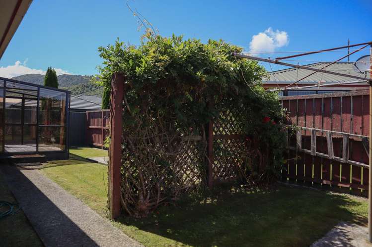 69 Shakespeare Street Greymouth_25