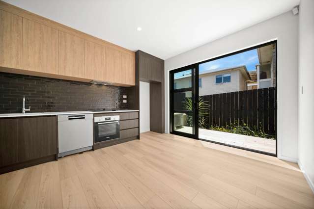 5/11 Seaview Road Glenfield_3