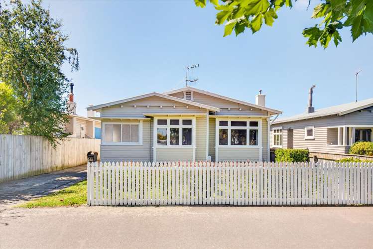 231 Georges Drive Napier South_21