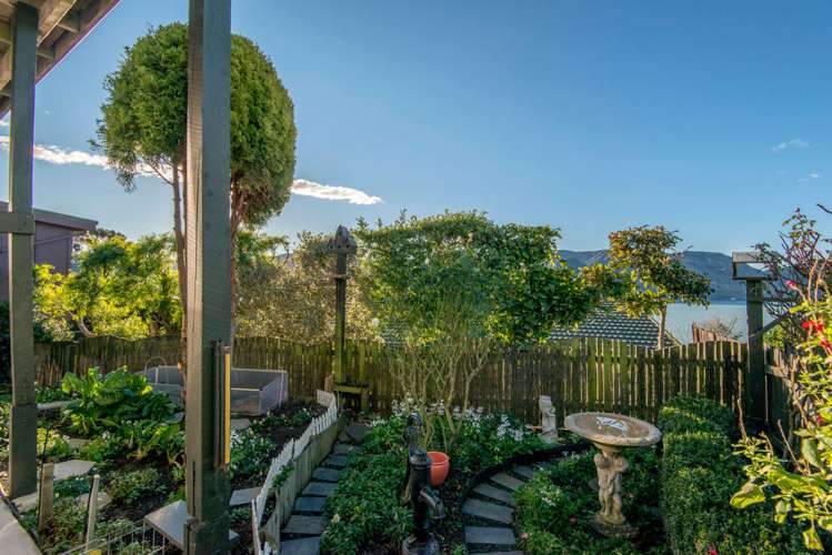 27 Ranui Crescent Diamond Harbour_19