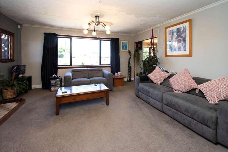 470 Pages Road Aranui_7