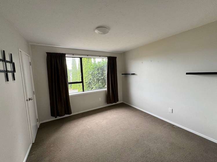 2 Giles Place Shirley_6