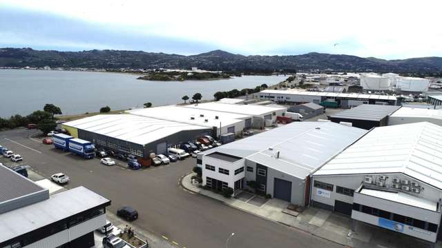 1,686sqm Warehouse & Office – Can Be Split!