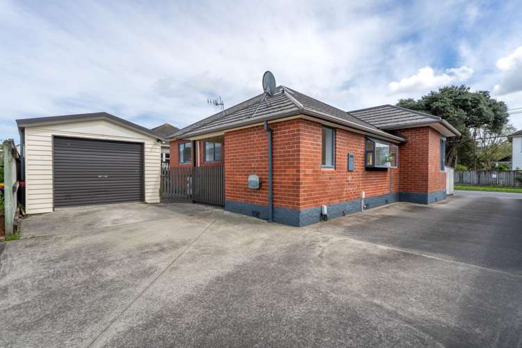 54 Athlone Crescent Avalon_15