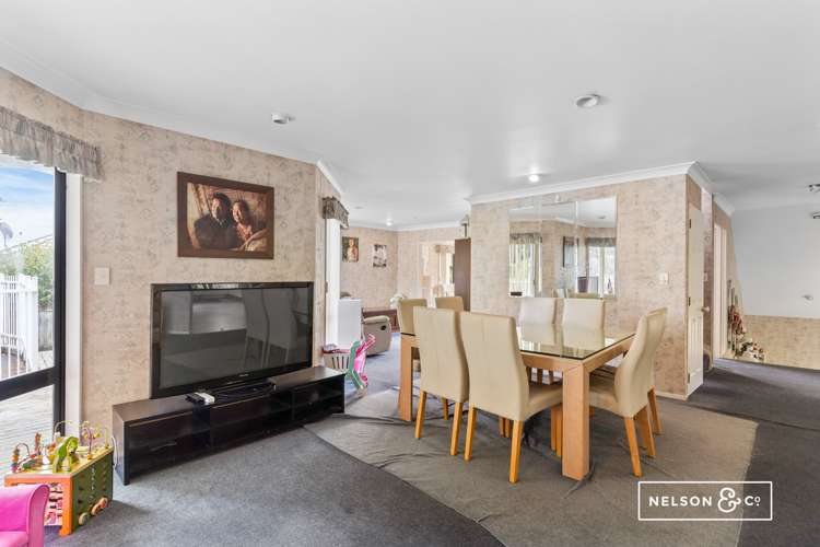 10 Silkwood Grove Totara Heights_6