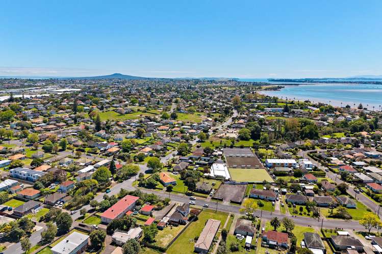 2 Matapan Road Panmure_26