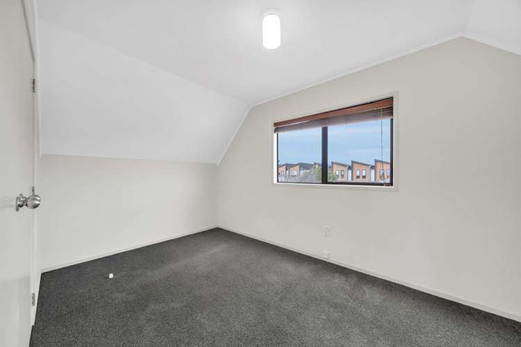 3/54 Swanson Road Henderson_16