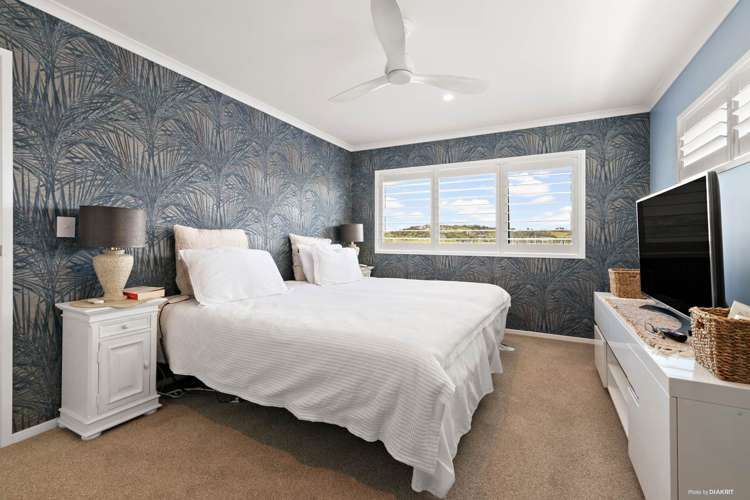 81 Pinecrest Drive Gulf Harbour_10