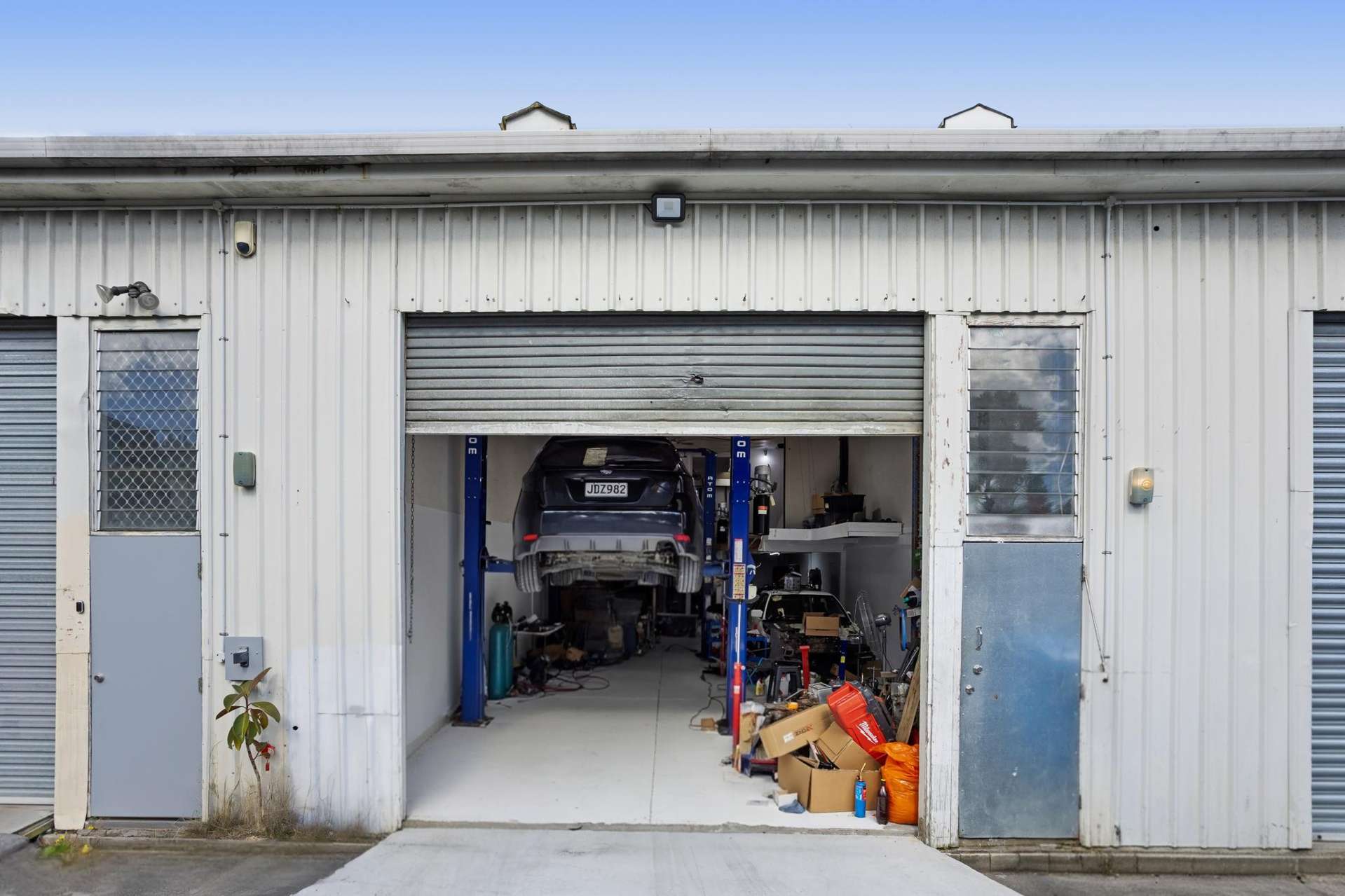 2/35-39 View Road Wairau Valley_0