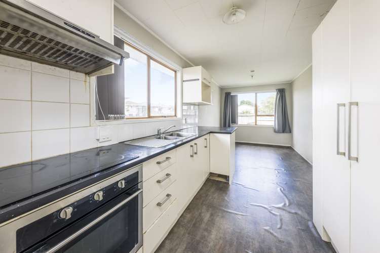 2/16 Barneys Farm Road Clendon Park_5