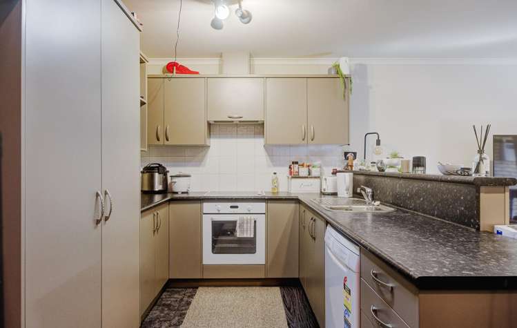 4/26 Lyon Street_4