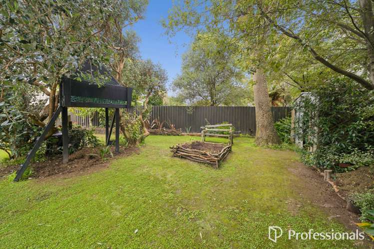 6 Anson Grove Naenae_25