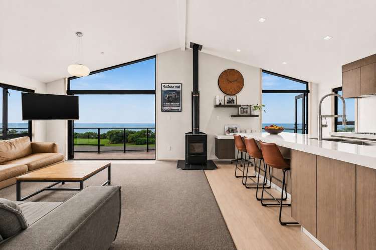 247 Whirinaki Road Bay View_2
