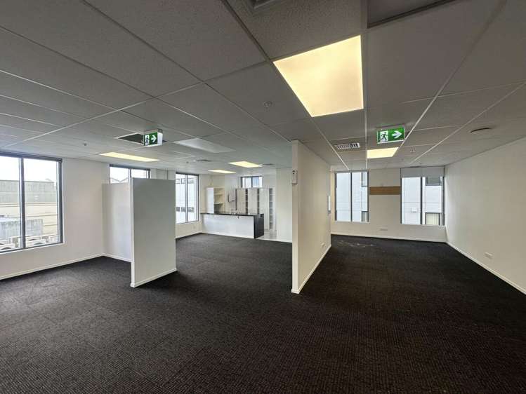 180-182 Broadway Newmarket_11