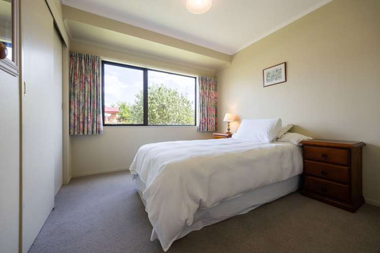 8a Rimmington Drive Hamilton Lake_18