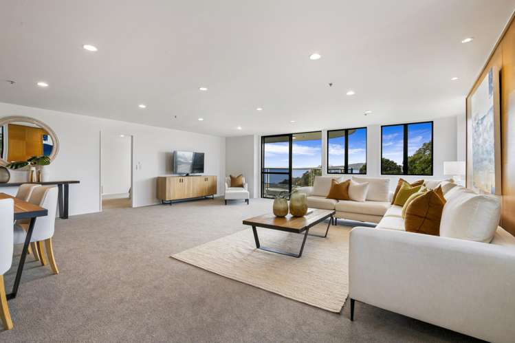 4C/173 Hurstmere Road Takapuna_7