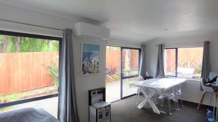 124b Brian Crescent Stanmore Bay_17