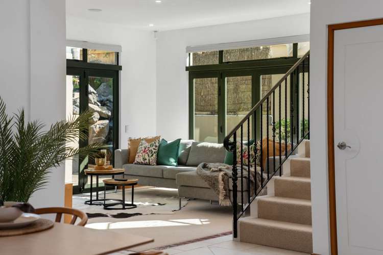 9 Onemana Way Te Atatu Peninsula_11