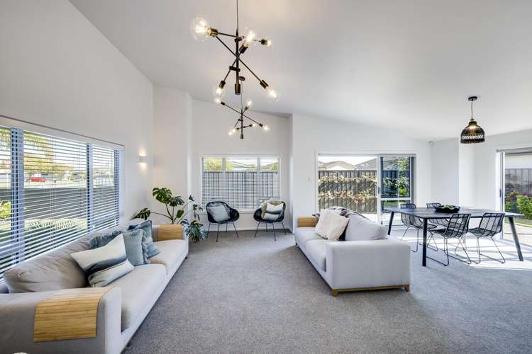 14 Pacific Avenue Poraiti_7