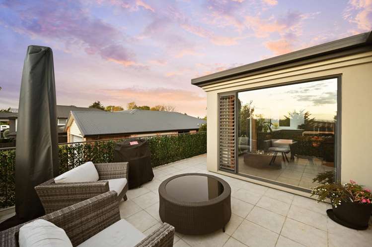 9 Bishopsworth Way_1