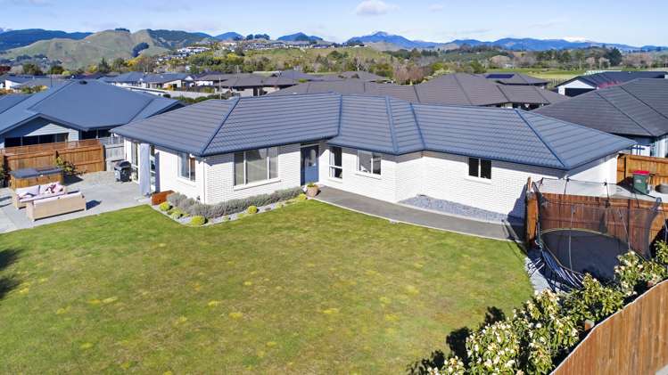 8 Reserve Lane Brightwater_18