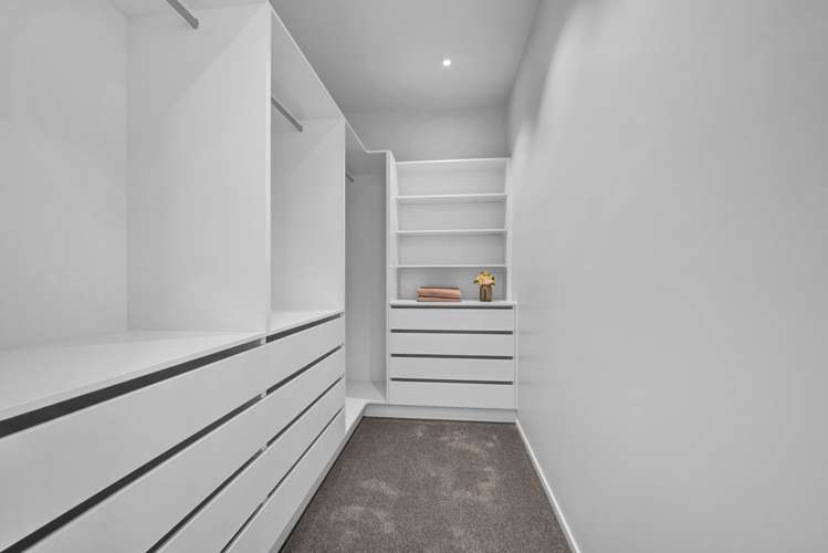 29 Washer Road Omata_17