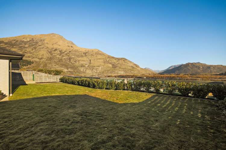 21 Marston Road Lower Shotover_16