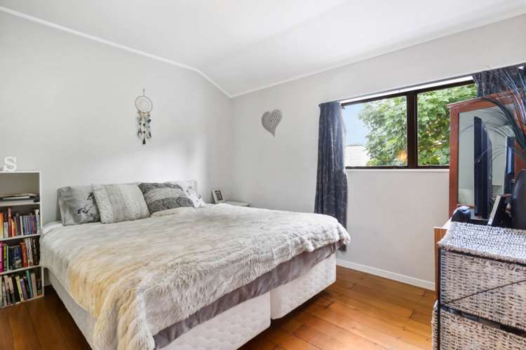 2/668 Whangaparaoa Road Stanmore Bay_6