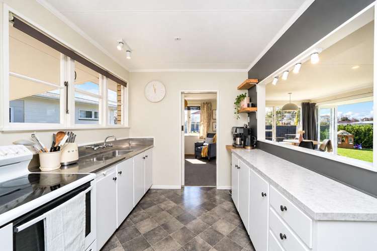 1 Sutherland Crescent Westbrook_2