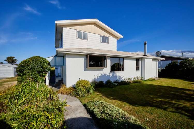 199 Beach Road Kaikoura_2