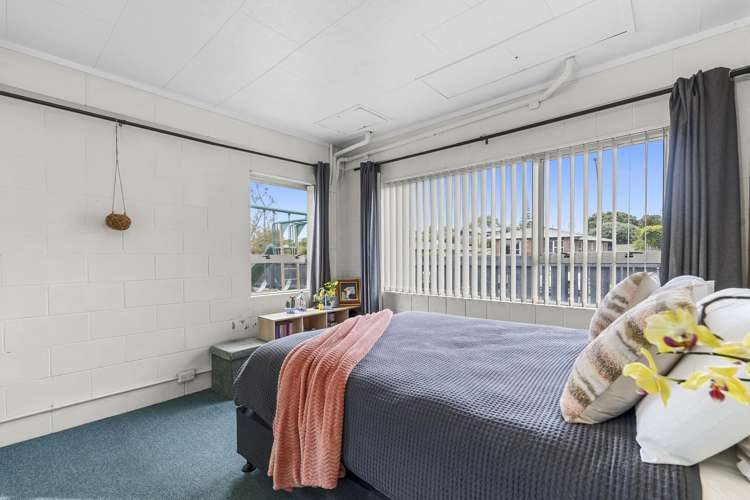 10 Culzean Grove Bell Block_15