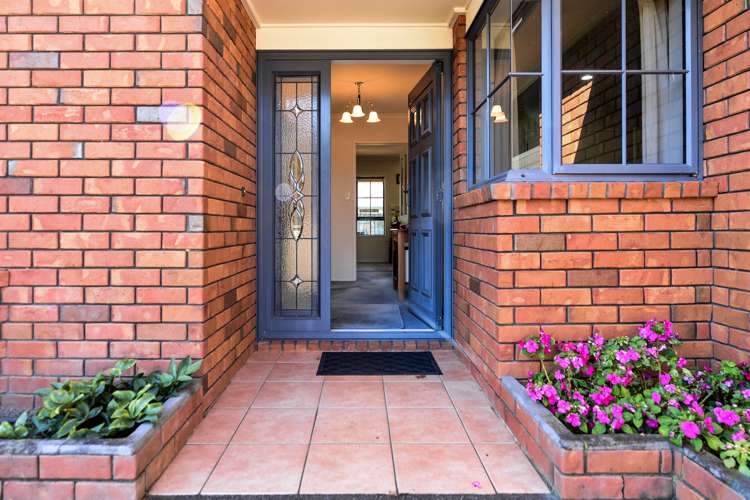 10 Guildford Place Rototuna North_16