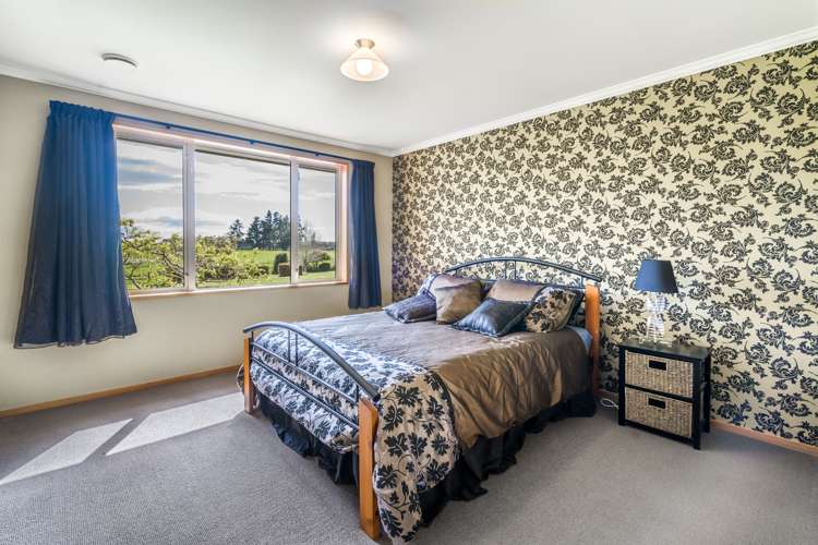 200 Lochiel Branxholme Road Winton Surrounds_9