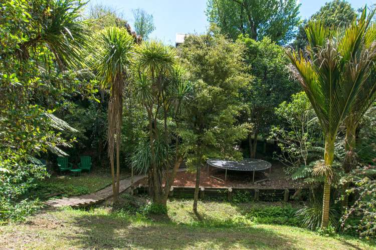 19 Tanglewood Place Cockle Bay_13