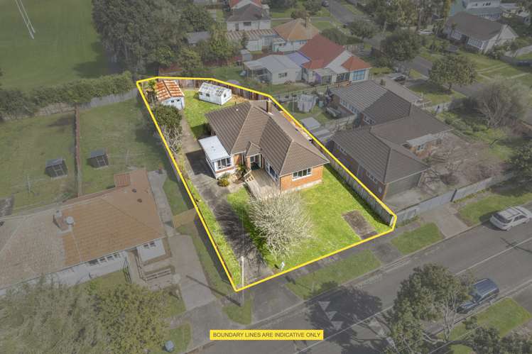 13 Fearon Avenue Mount Roskill_11