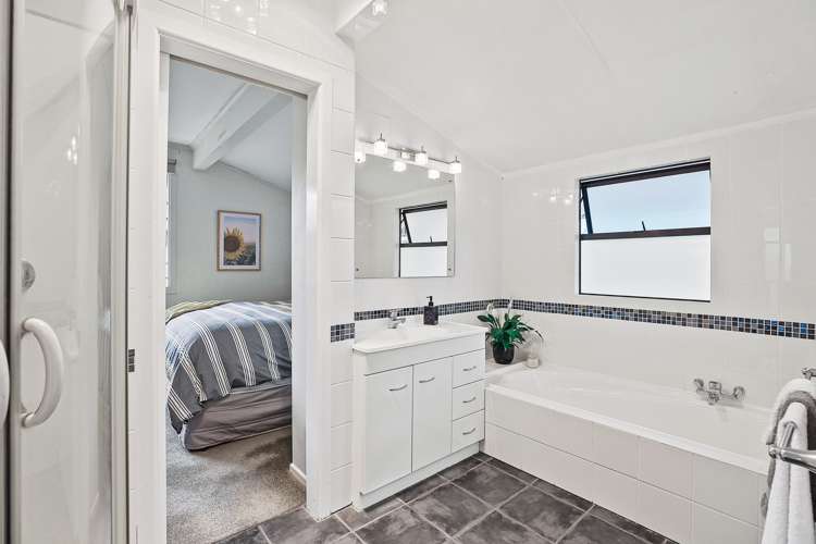 5 Ranui Street Dinsdale_10