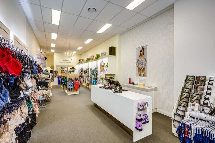 108 Heretaunga Street West Hastings Central_3
