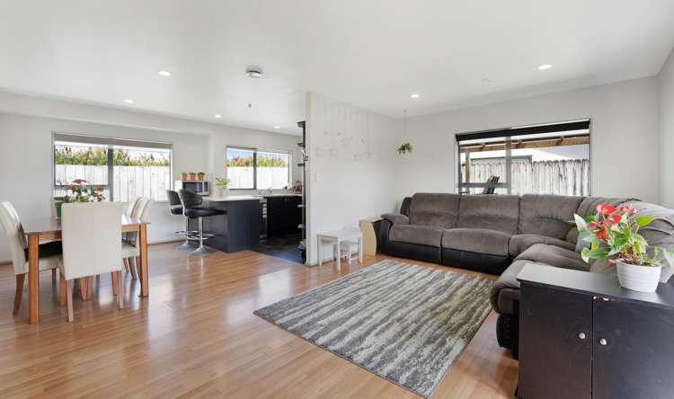 16 Osullivan Place Waiuku_17