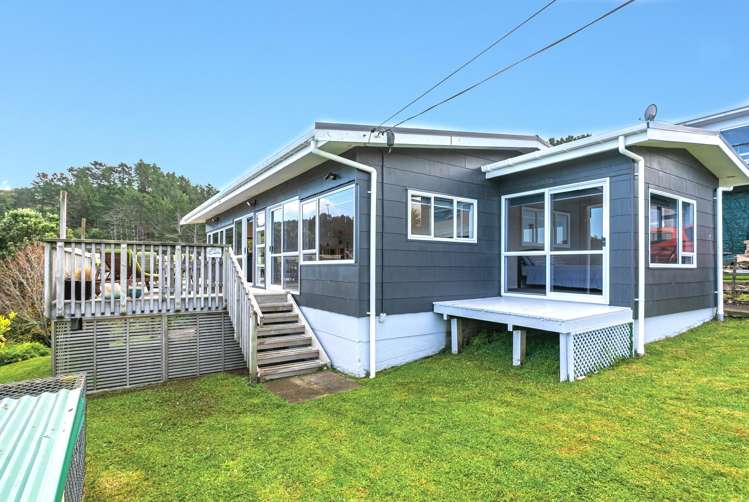 19 Eames Crescent_1