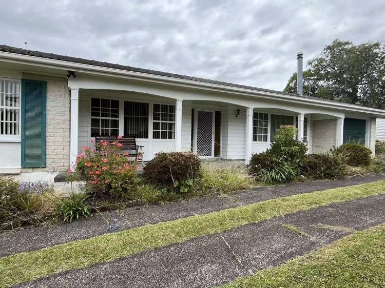 5 Maroubra Place Botany Downs_0