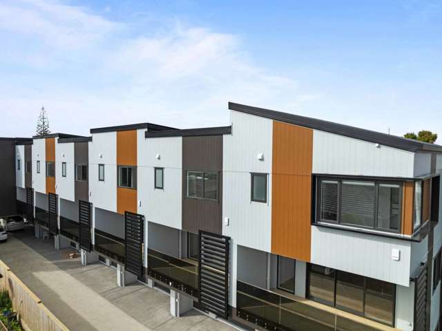 4/127 Stoddard Road Mt Roskill_2