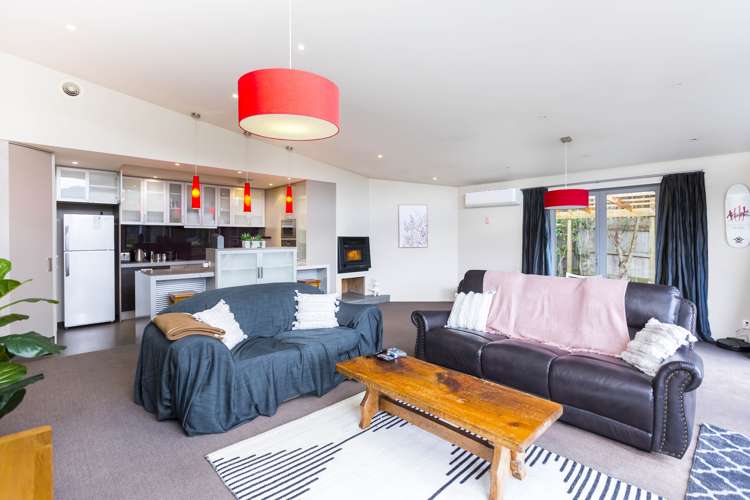 6 Frankie Stevens Place Riverstone Terraces_4