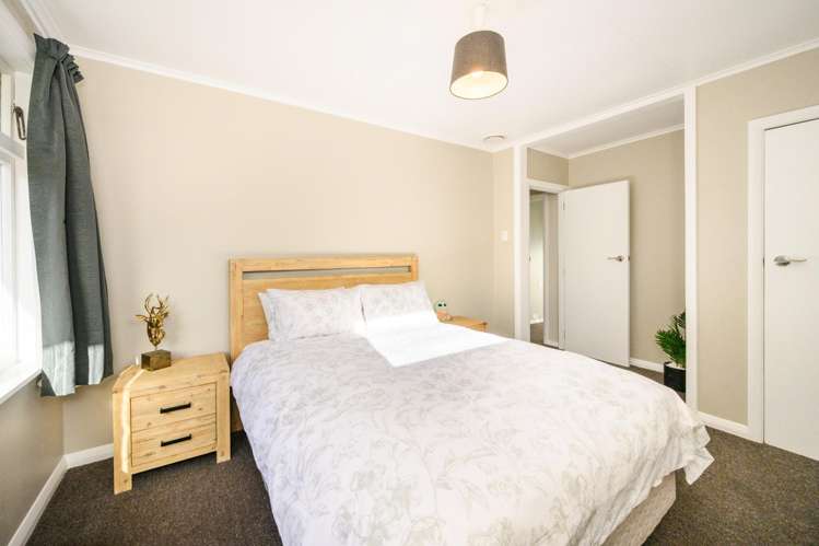 6 Pharazyn Street_0