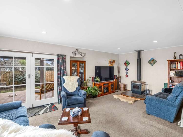 34 Carters Road Aranui_3