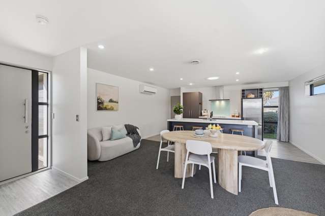 16 Sylvia Street Parklands_3