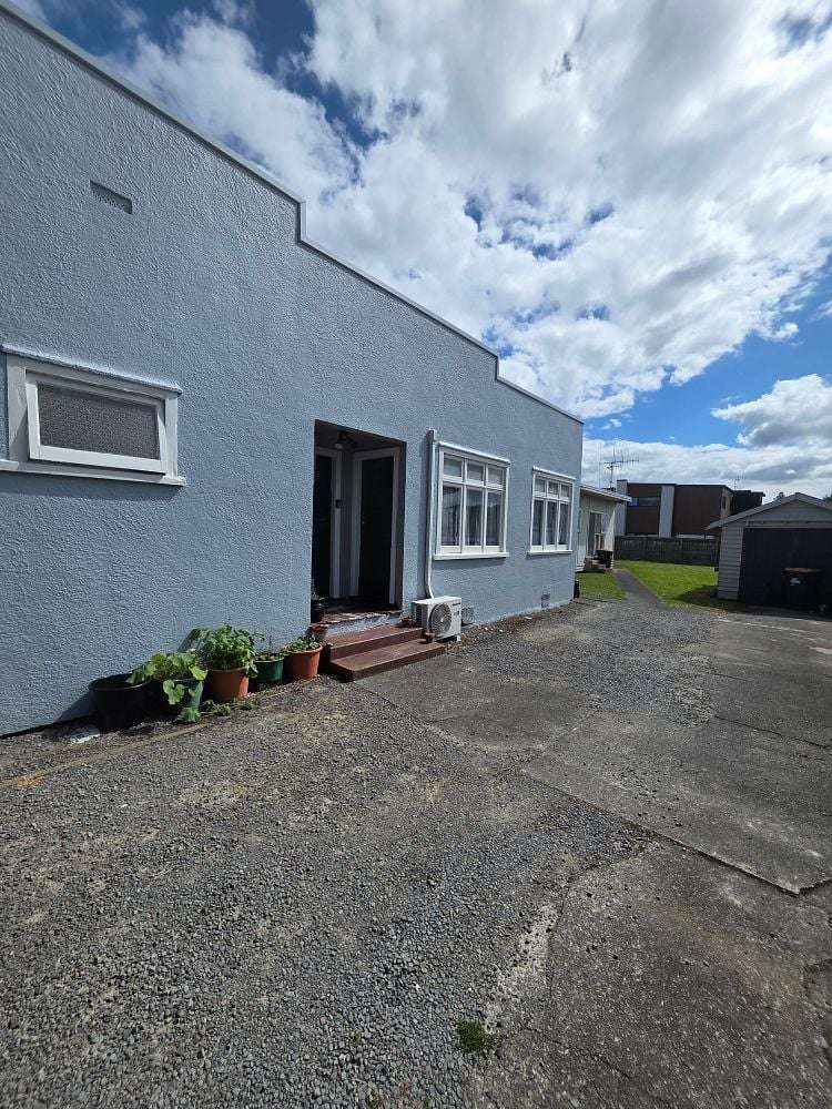 273B College Street_0