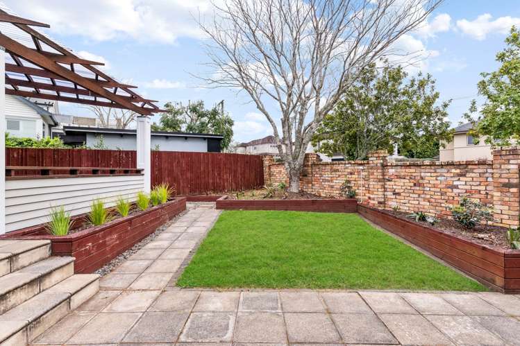 60 Challenger Street St Heliers_19
