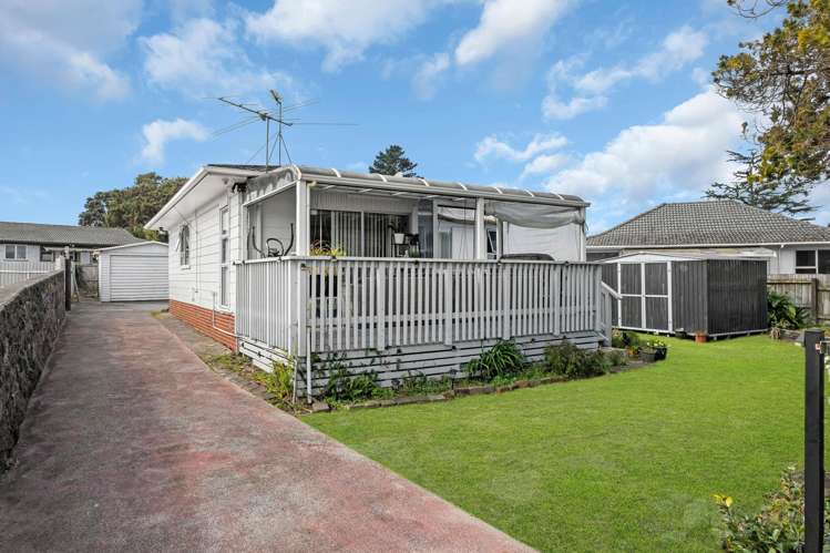 21 Ferndown Avenue Papatoetoe_1