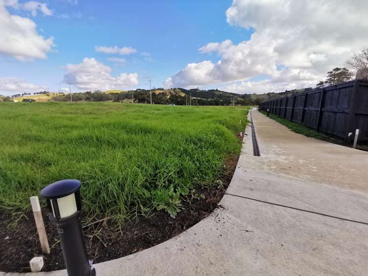 11 Manaaki Circle Paparoa_13