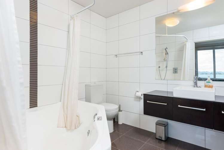 15/51 Dive Crescent Tauranga Central_9